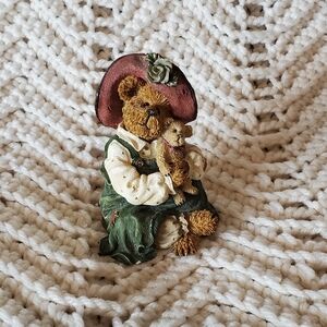 Boyds Bears Patricia With Buddy...Best Friends Figure